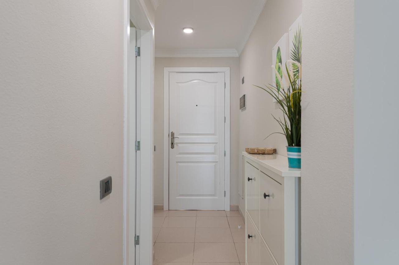 Amarre Moon Apartment ปวยร์โต เด มอแกน ภายนอก รูปภาพ