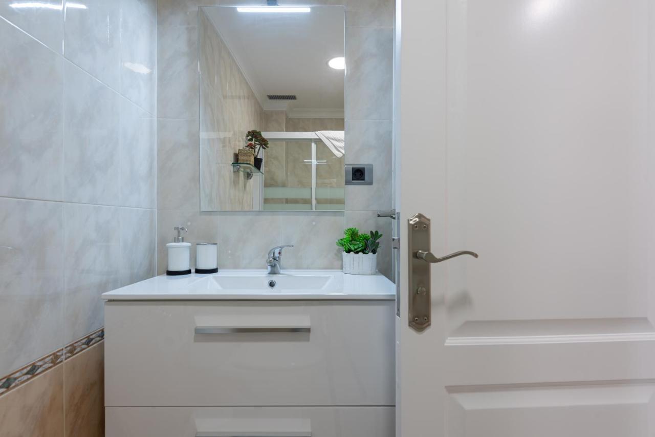 Amarre Moon Apartment ปวยร์โต เด มอแกน ภายนอก รูปภาพ